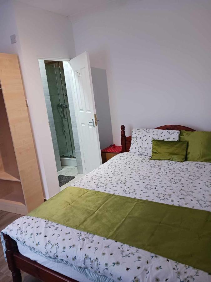 פרסטון Amarillys Guest House מראה חיצוני תמונה