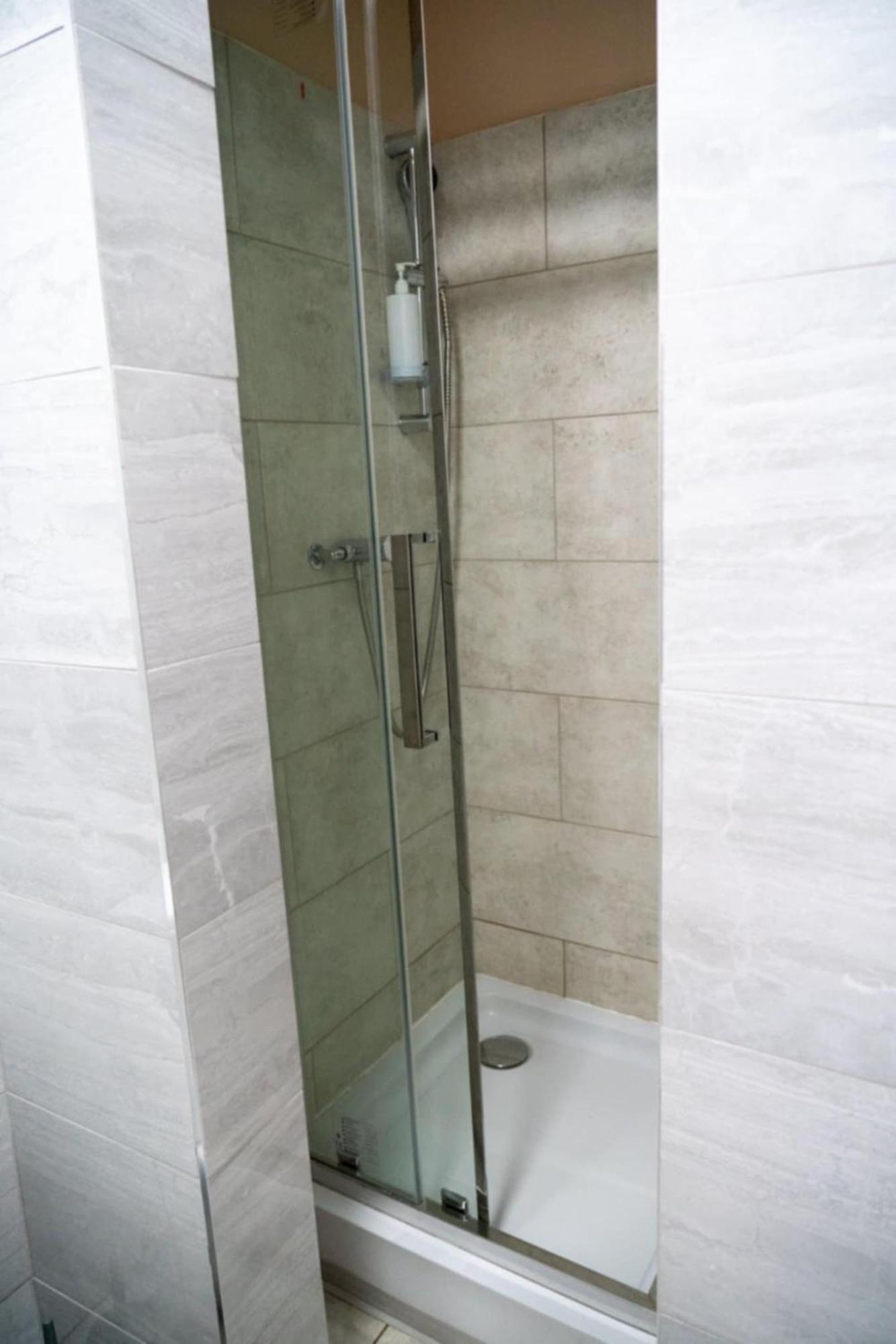 פרסטון Amarillys Guest House מראה חיצוני תמונה