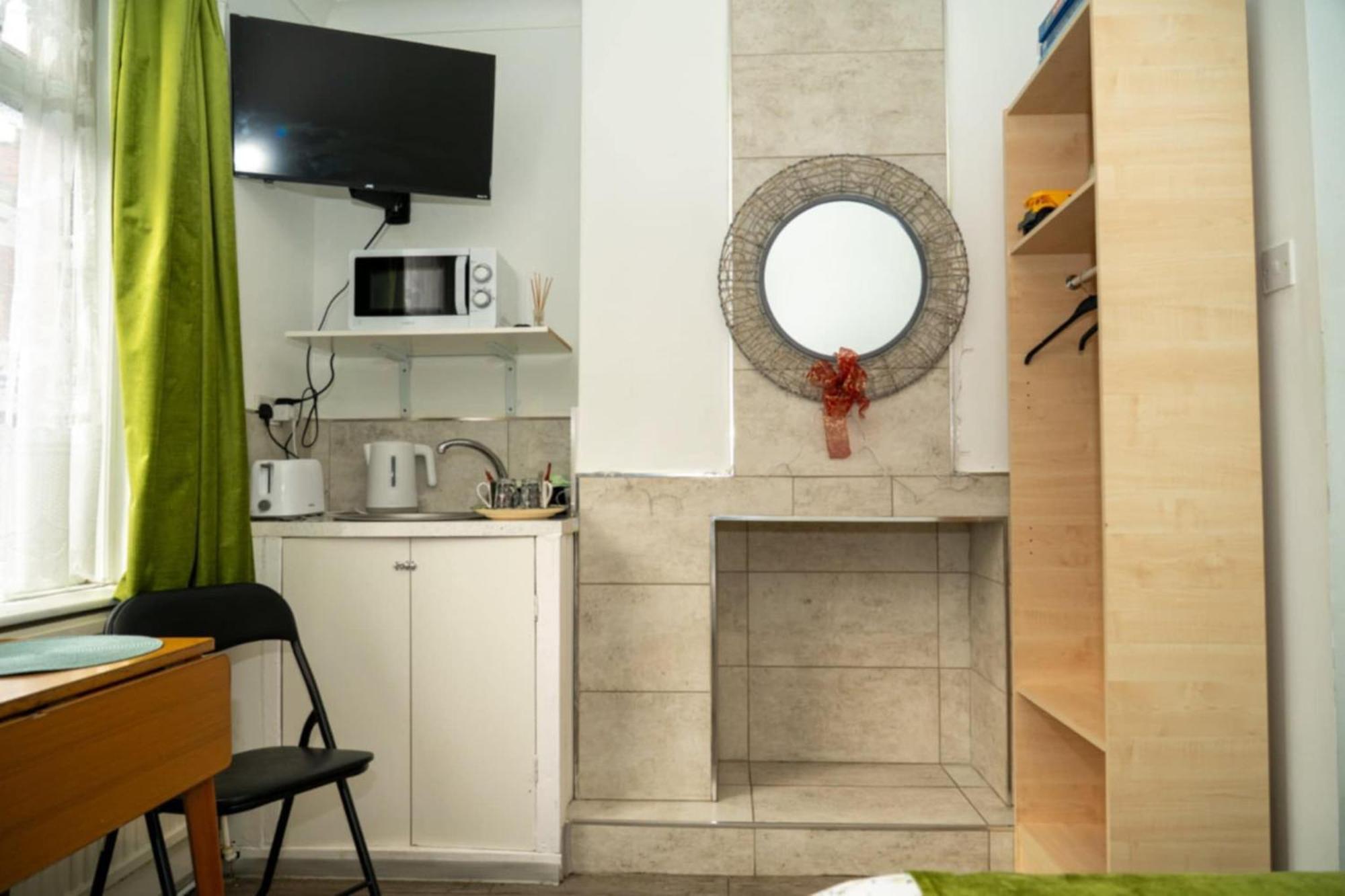 פרסטון Amarillys Guest House מראה חיצוני תמונה